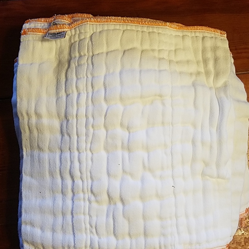 12 Cloth-eez newborn prefold cloth diapers